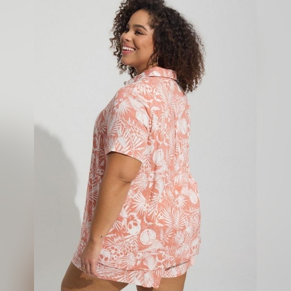 Disney Nightmare Before Christmas Rayon Slub Collar Tiki Shirt - Picture 3 of 5